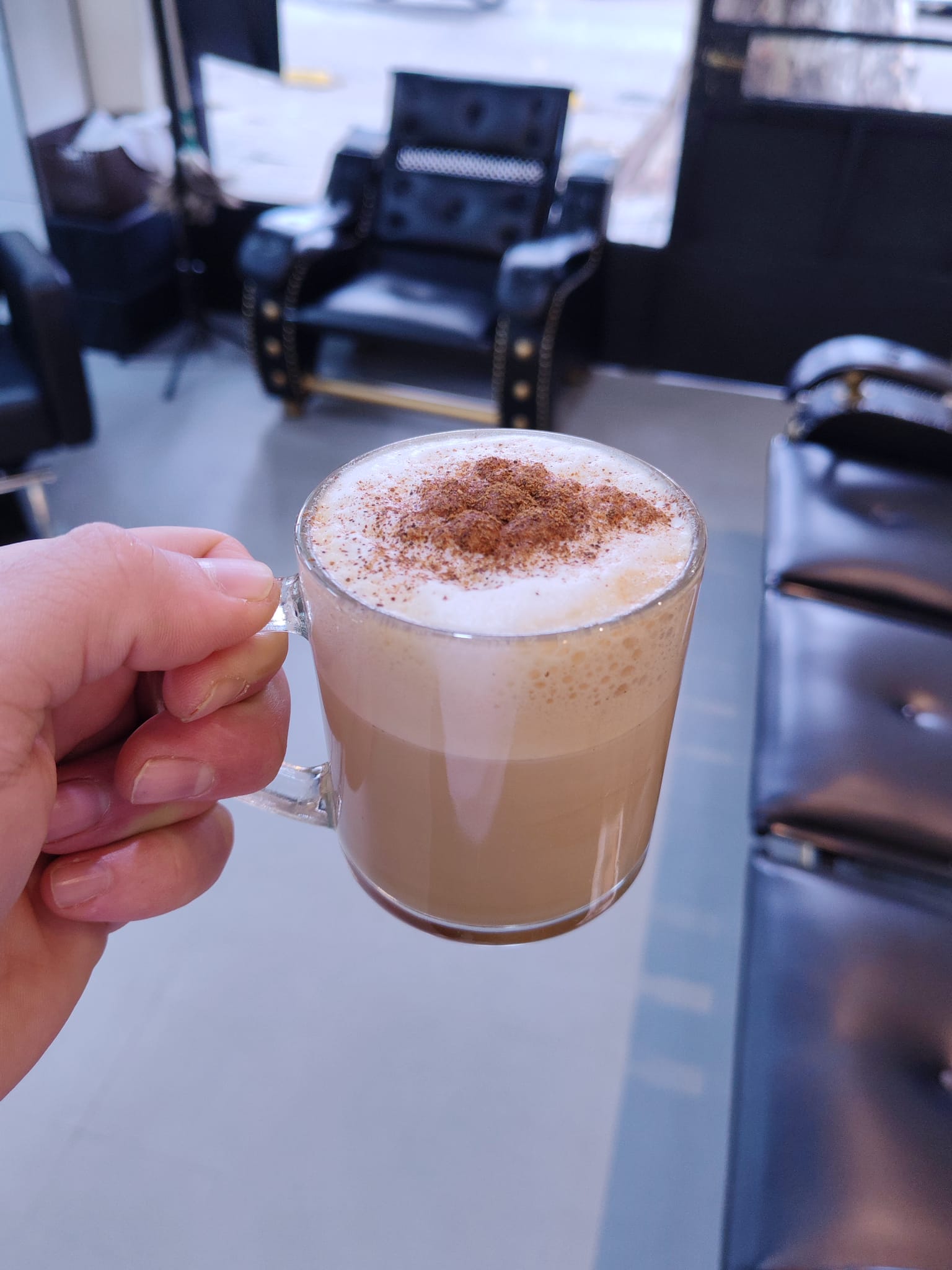 Café servido en RA Barbería Fénix